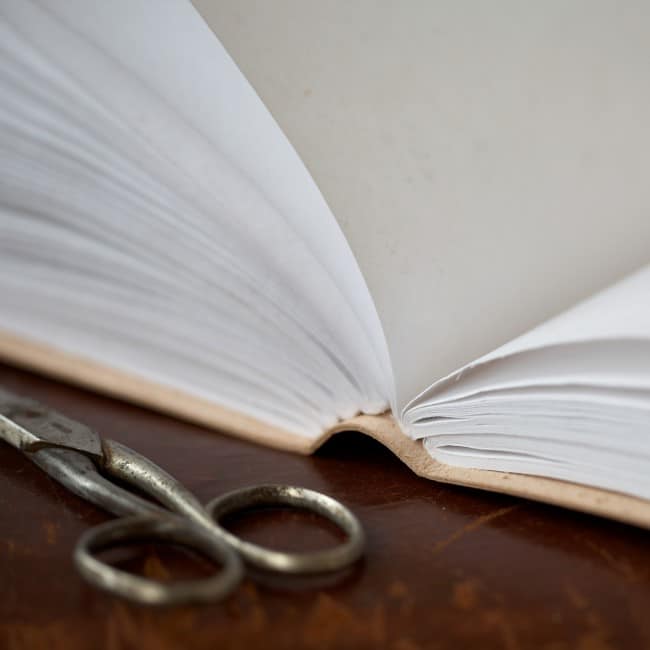 Craftshades – Vintage Leaf Embossed Unique Design 7″5 Handcrafted Leather Journal/Diary 200 page | 100% Genuine Leather - Image 2