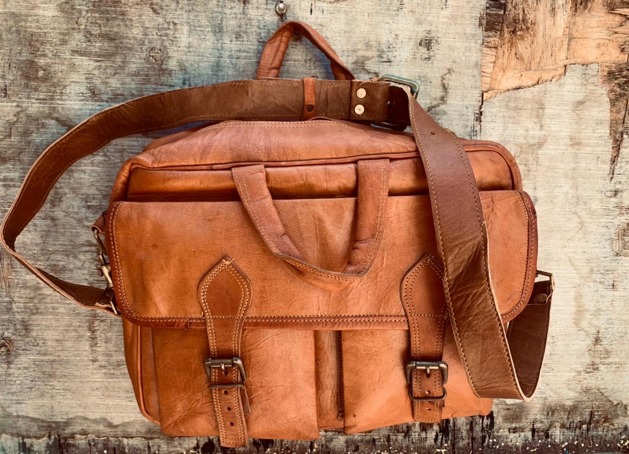 Craftshades – 11*15″ Double Pocket Handcrafted Laptop Messenger Goat Leather Bag | 100% Genuine Leather - Image 2