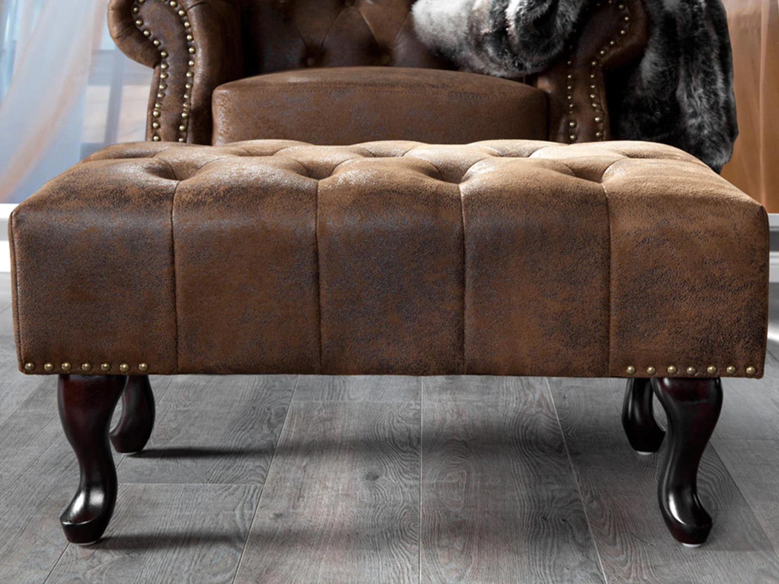 Craftshades Chesterfield Buff Leather Ottoman (Copy)