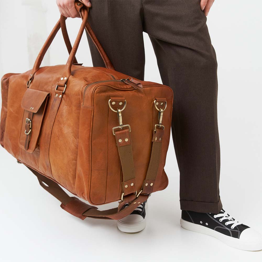 CraftShades 24 Inch leather bag Metal rivets for bottom reinforcement - Image 2