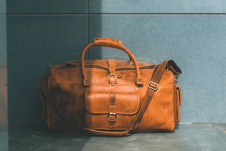 Handcrafted Heritage Leather Duffle Bag - Image 2