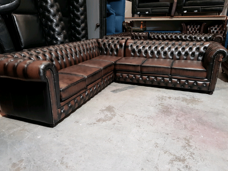 Craftshades Rustic Brown L shape Chesterfield Sofa - Image 3