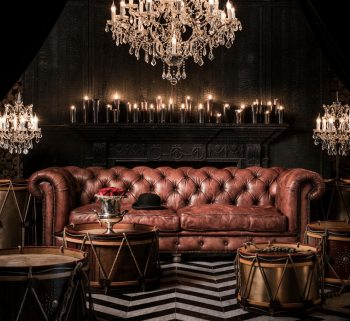 Classic 2-seater and 3-seater Chesterfield sofas by CraftShades