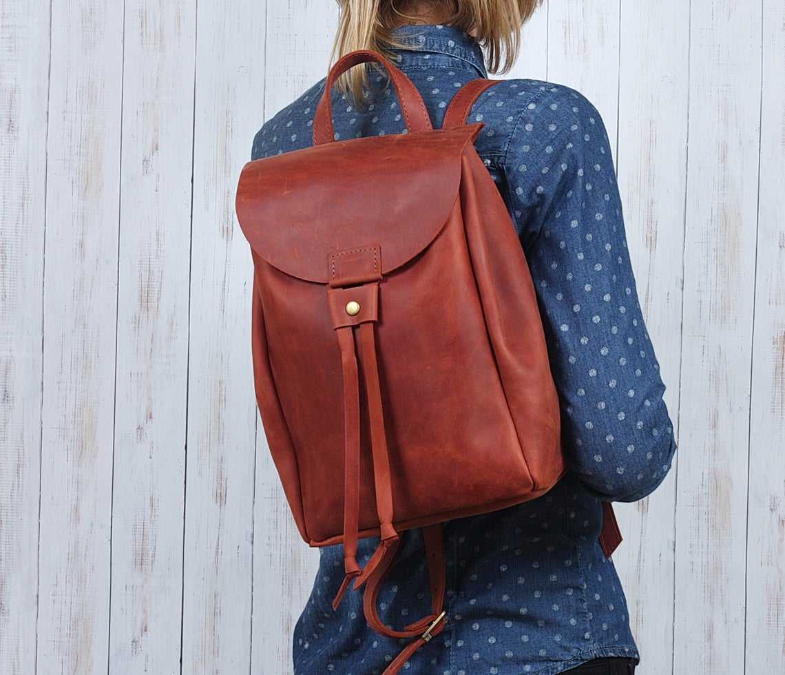 Craftshades - Buy Genuine Leather Handmade Premium Leather Custom Girls Fashion Women Bag Outdoor Used Backpack Brown Leather College Backpack - Image 2